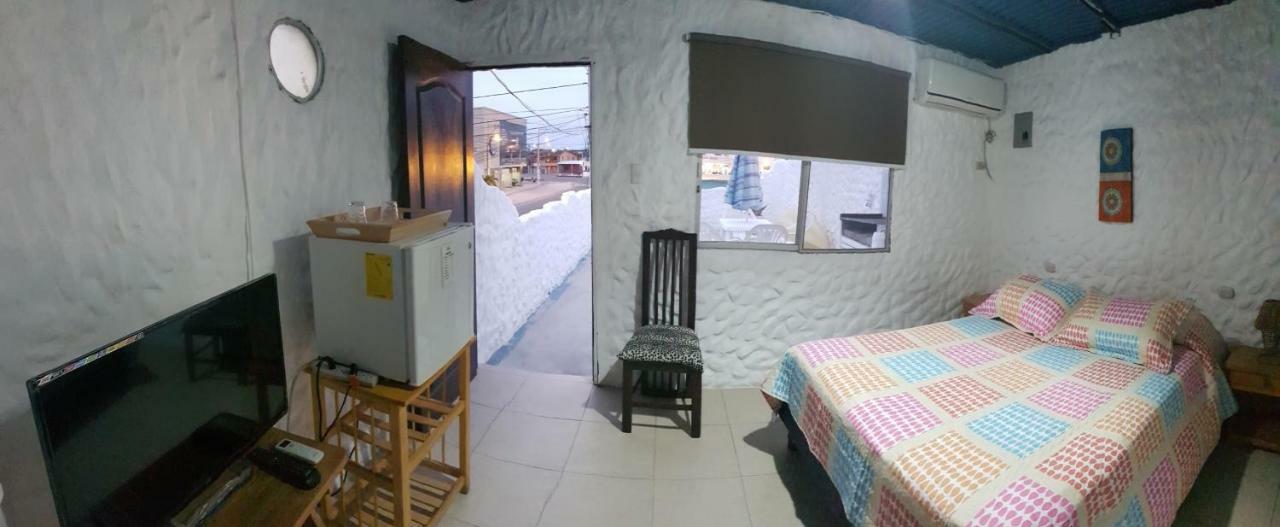 Bluebeach Salinas  Luaran gambar